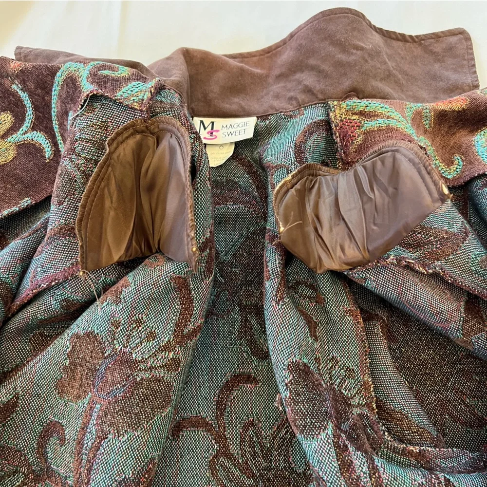 Vintage Maggie Sweet Floral Tapestry Rug Chenille Blazer Coat Jacket Size Medium - Picture 13 of 16